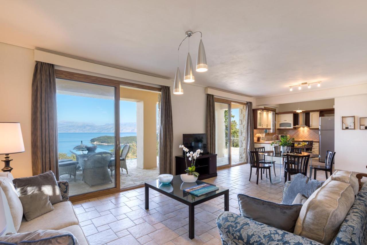 Villa Pietra Gialla By Rodostamo Collection Kassiopi Zewnętrze zdjęcie