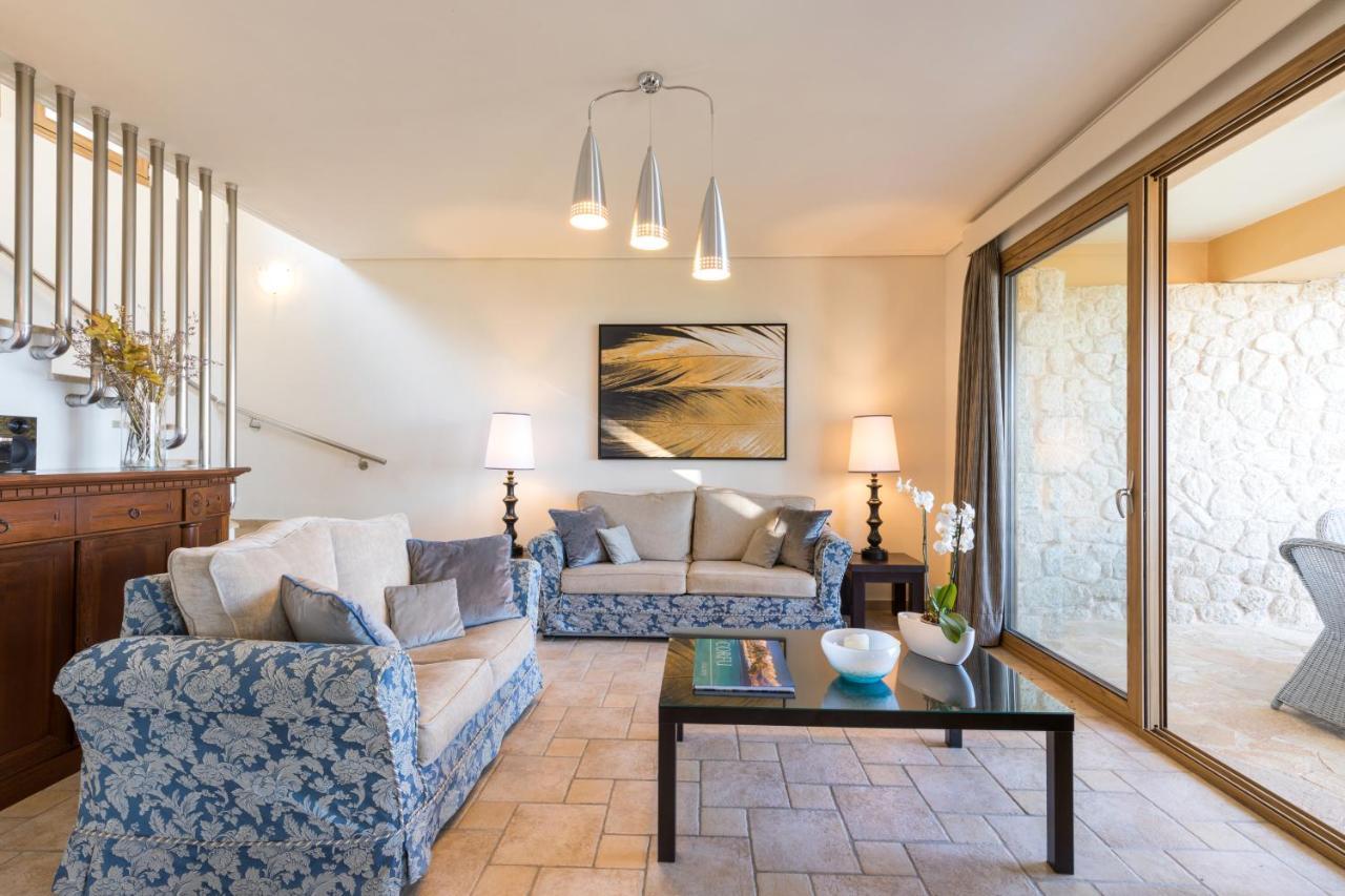 Villa Pietra Gialla By Rodostamo Collection Kassiopi Zewnętrze zdjęcie